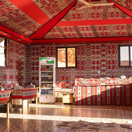 Beduin Star Trail Camp Bed & Breakfast Wadi Rum Bagian luar foto