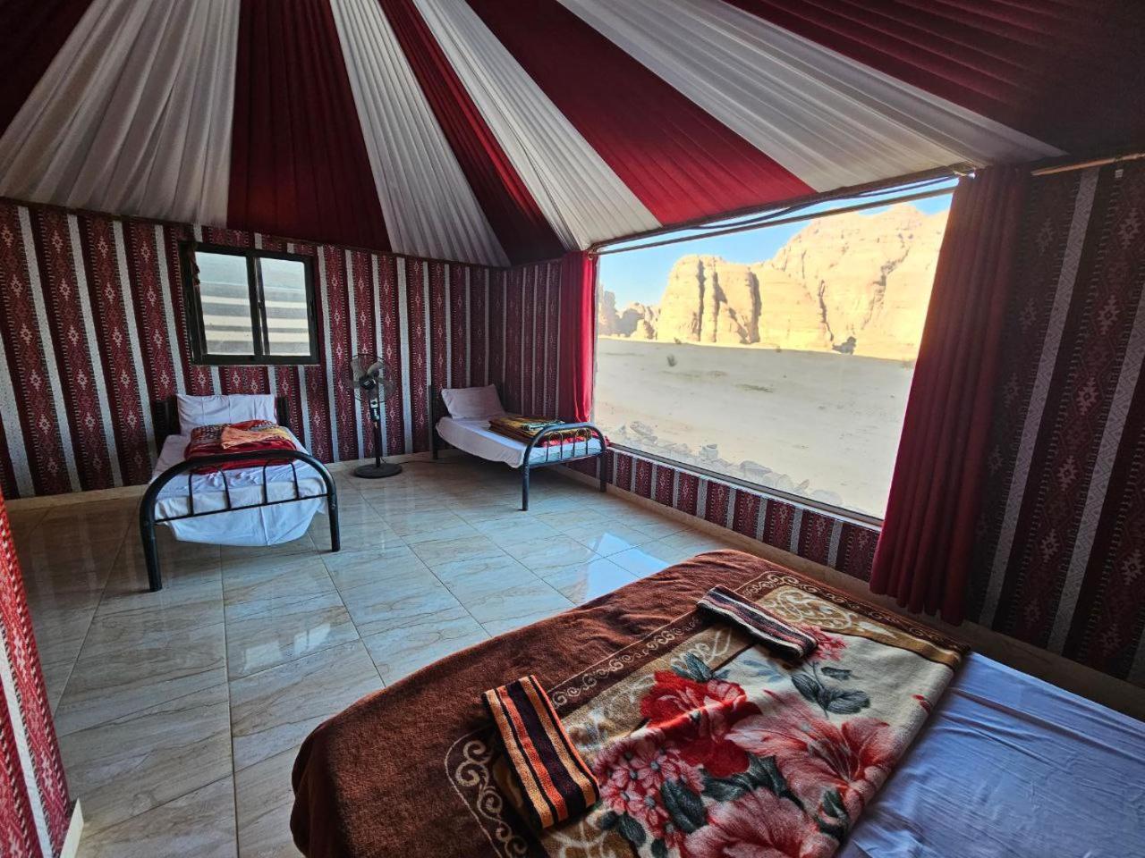 Beduin Star Trail Camp Bed & Breakfast Wadi Rum Bagian luar foto